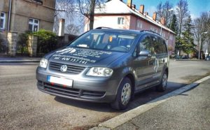 Maxi taxi vozidlo VW